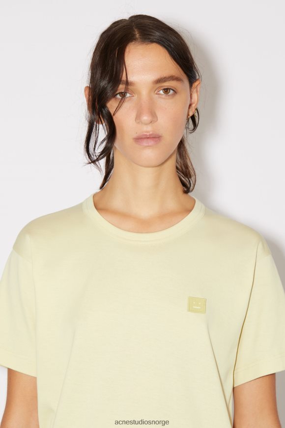 Acne Studios t-skjorte med rund hals - unisex med normal passform N2PP4F387 klær sand/grønn