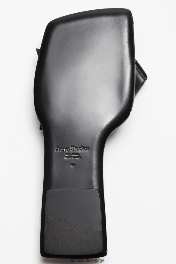 Acne Studios sandal i musubi skinn N2PP4F487 fottøy svart