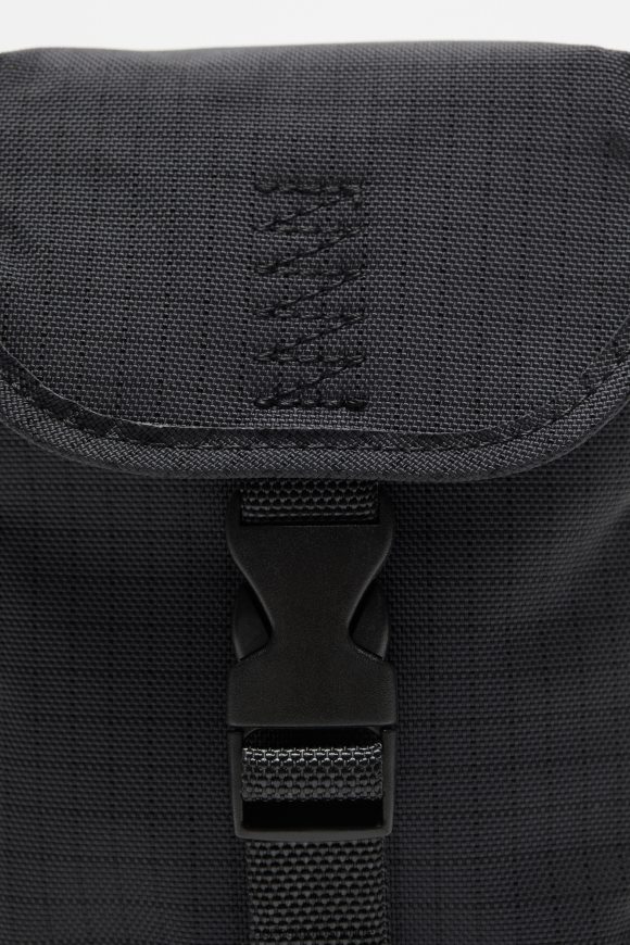 Acne Studios ripstop mini veske N2PP4F499 tilbehør svart