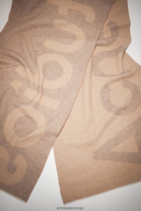Acne Studios logo jacquard skjerf N2PP4F718 tilbehør kamelbrun