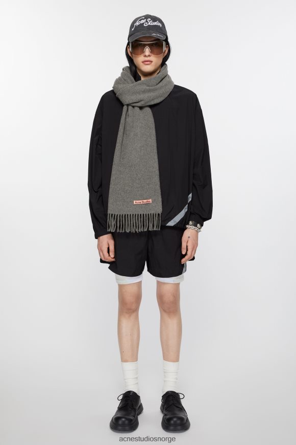 Acne Studios ullskjerf med frynser - smalt N2PP4F610 tilbehør gråmelert