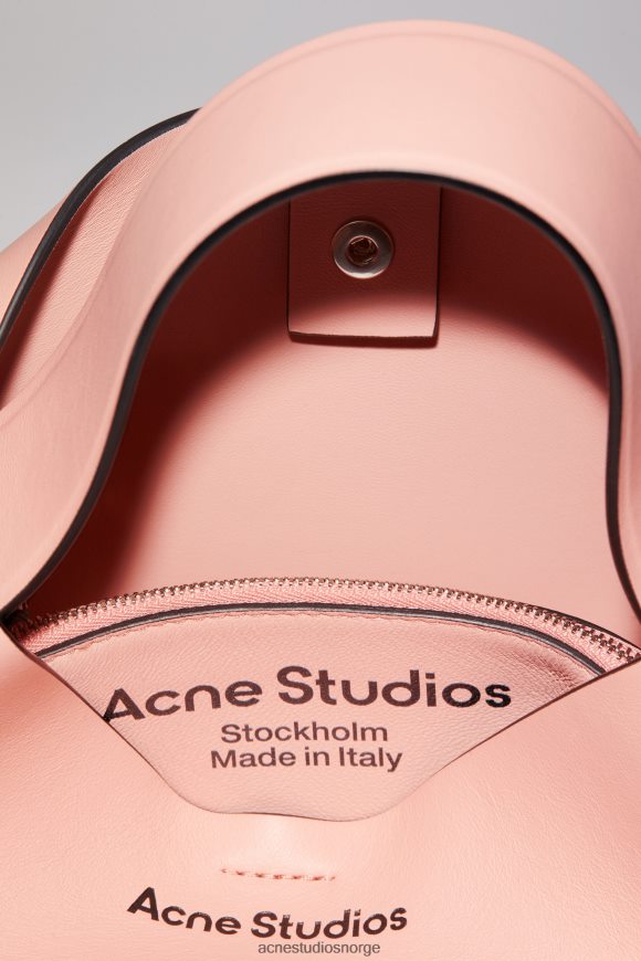 Acne Studios musubi mini skulderveske N2PP4F866 tilbehør lakserosa