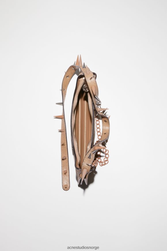 Acne Studios platt spike mini skulderveske N2PP4F670 tilbehør mørk beige