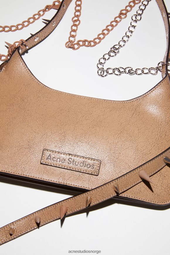 Acne Studios platt spike mini skulderveske N2PP4F670 tilbehør mørk beige