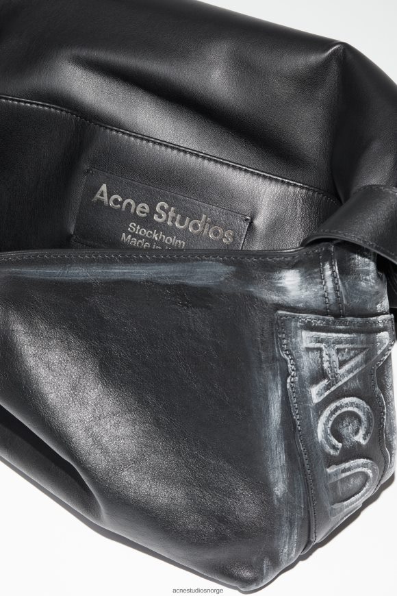 Acne Studios skinn skulderveske runway show N2PP4F474 tilbehør svart