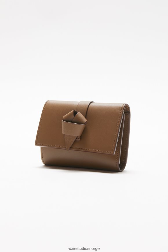 Acne Studios musubi foldet lommebok N2PP4F716 tilbehør kamelbrun