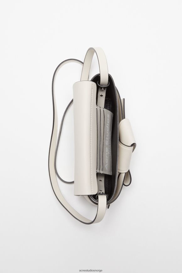 Acne Studios musubi mini crossbody-veske N2PP4F817 tilbehør hvit svart