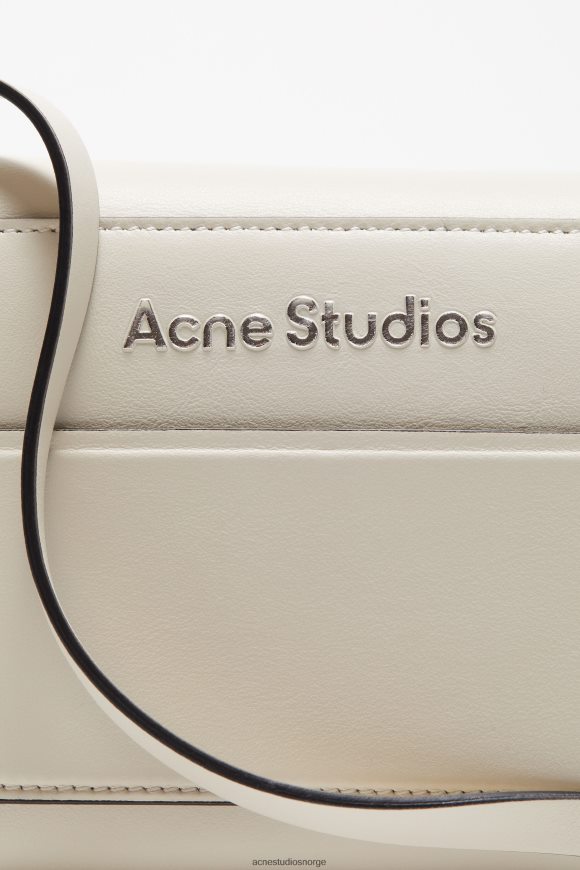 Acne Studios musubi mini crossbody-veske N2PP4F817 tilbehør hvit svart