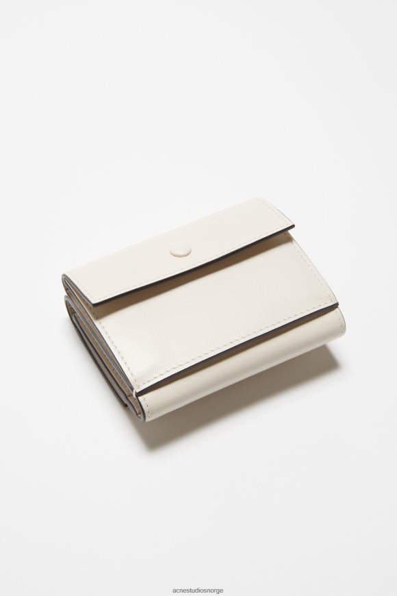 Acne Studios trefoldet lommebok i skinn N2PP4F816 tilbehør hvit svart